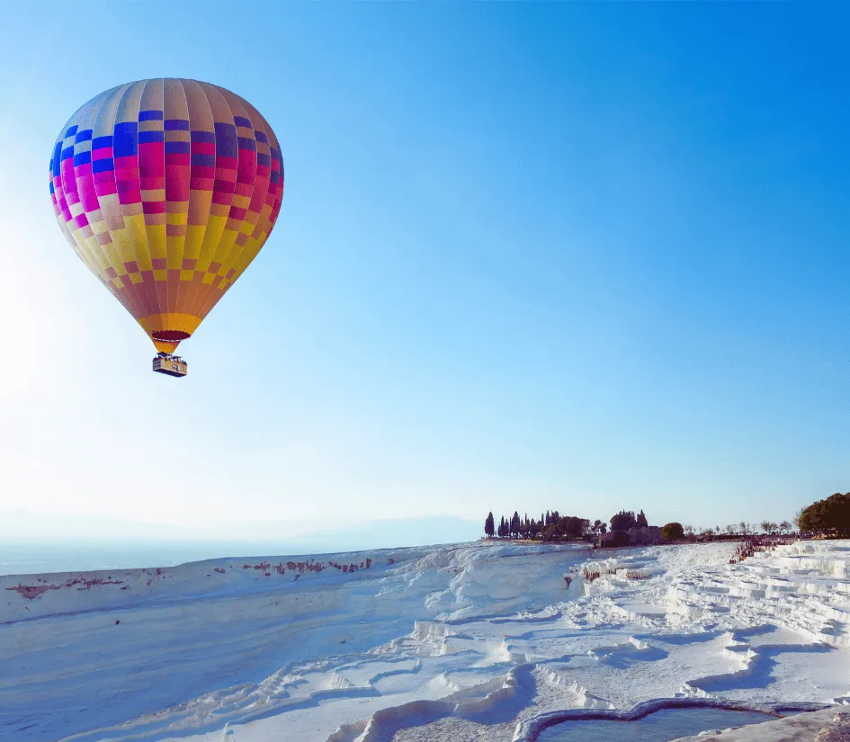 Lot balonem nad Pamukkale
